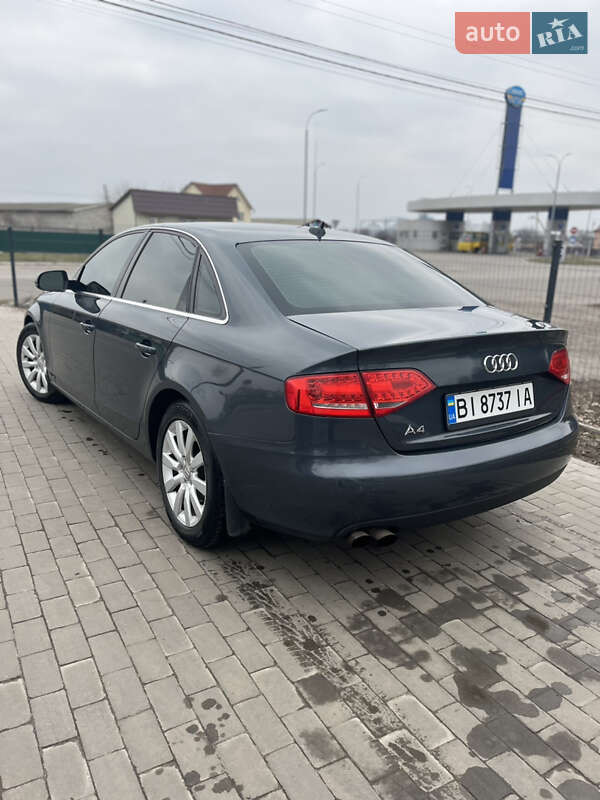 Седан Audi A4 2009 в Миргороді