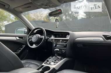 Седан Audi A4 2014 в Стрые