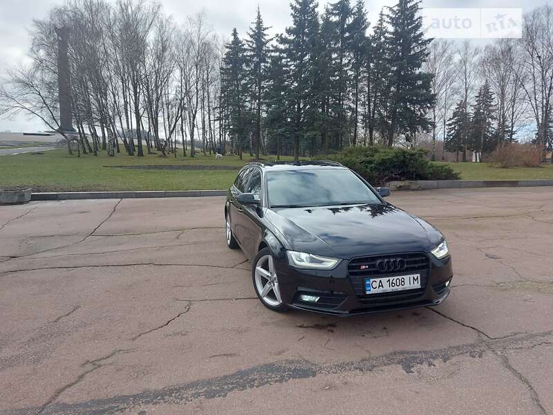 Универсал Audi A4 2012 в Житомире