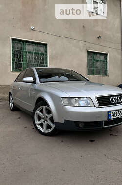 Седан Audi A4 2001 в Ямполе