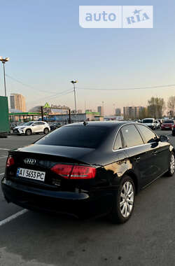 Седан Audi A4 2011 в Києві