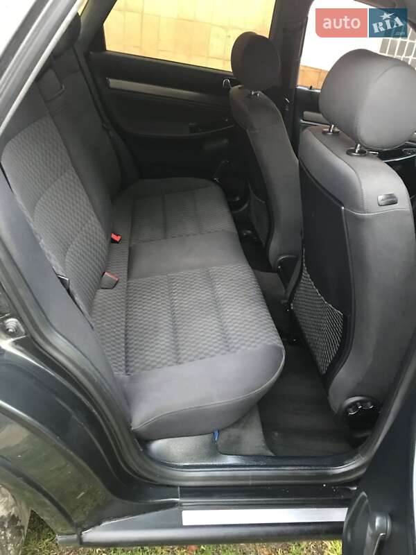 Седан Audi A4 1999 в Житомире