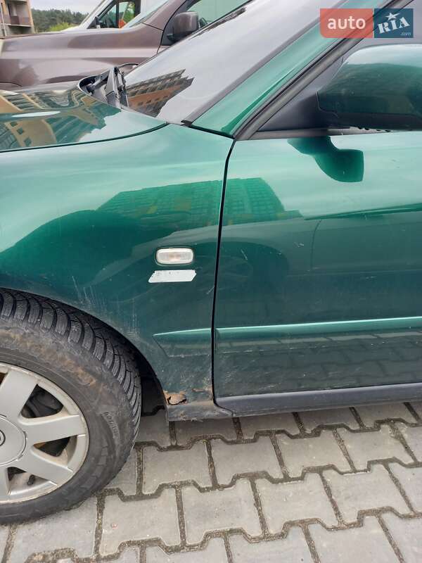 Седан Audi A4 2000 в Житомирі