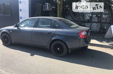 Седан Audi A4 2002 в Тячеві