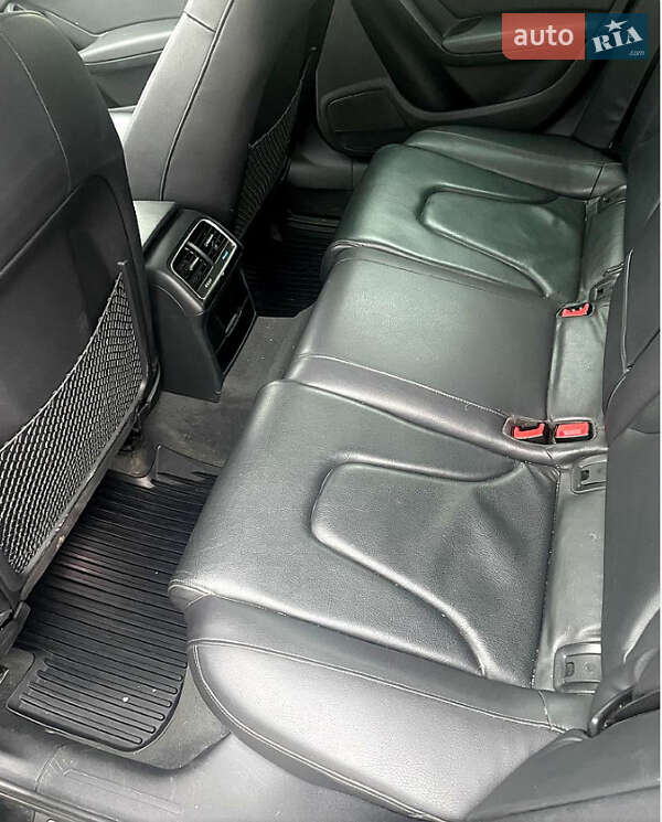 Седан Audi A4 2011 в Хмельницком