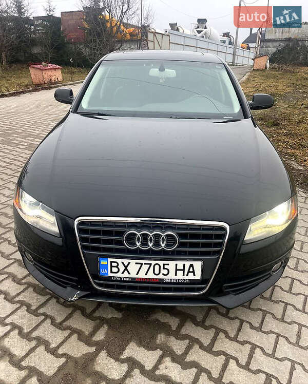 Седан Audi A4 2011 в Хмельницком