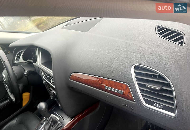 Седан Audi A4 2011 в Хмельницком