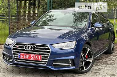 Седан Audi A4 2016 в Стрию