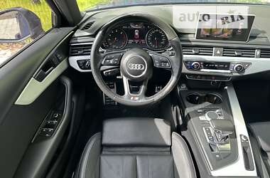 Седан Audi A4 2016 в Стрию