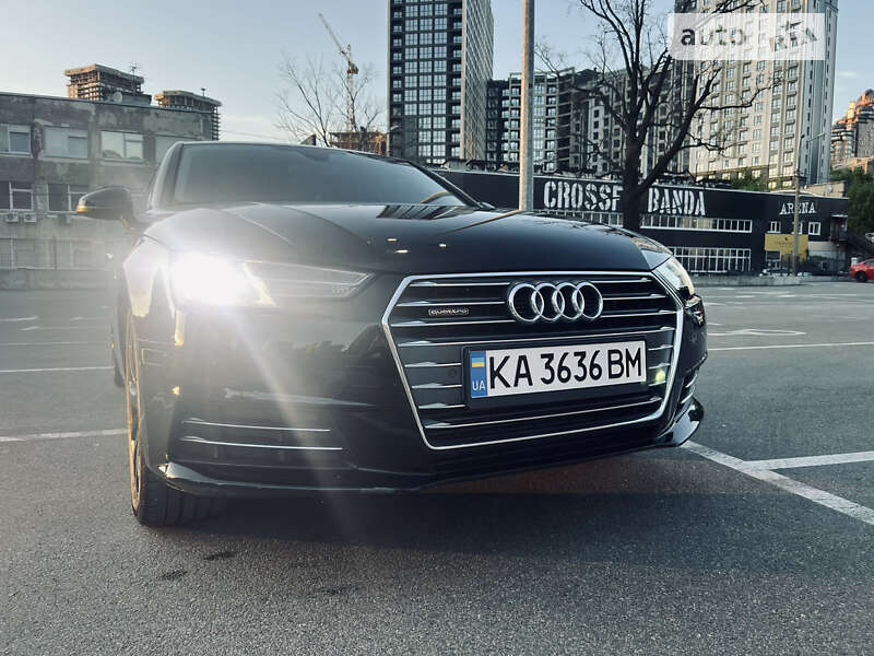Седан Audi A4 2016 в Киеве