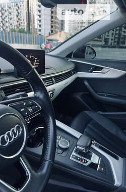 Седан Audi A4 2016 в 