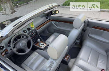 Кабриолет Audi A4 2003 в Новом Буге