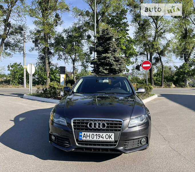 2010 Audi A4, VIN WAUZZZ8KXAN047139:plate — фото 1 (autoria)