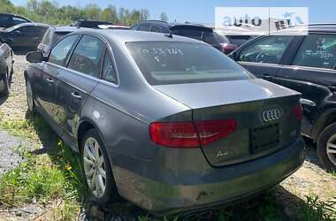 Седан Audi A4 2014 в Львові