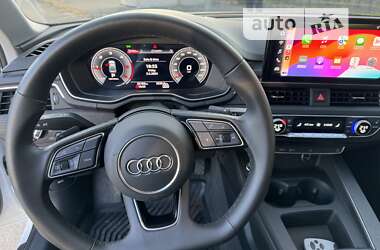 Седан Audi A4 2021 в Киеве