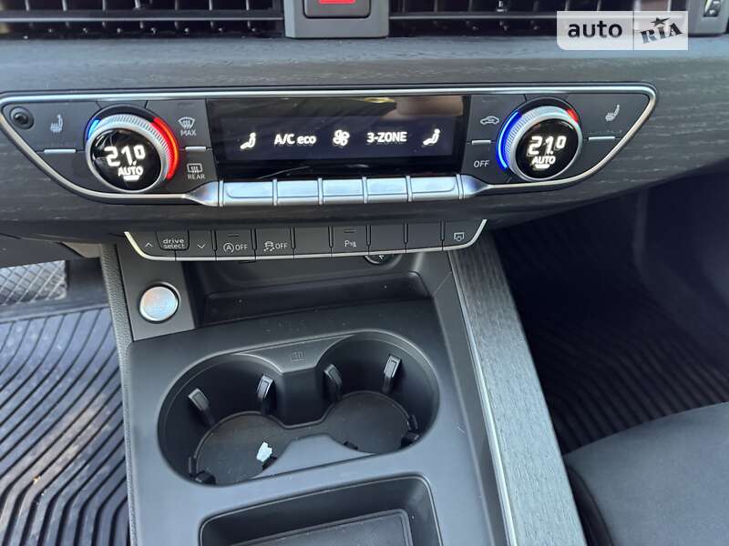 Седан Audi A4 2021 в Києві фото 20 Седан Audi A4 2021 в Києві