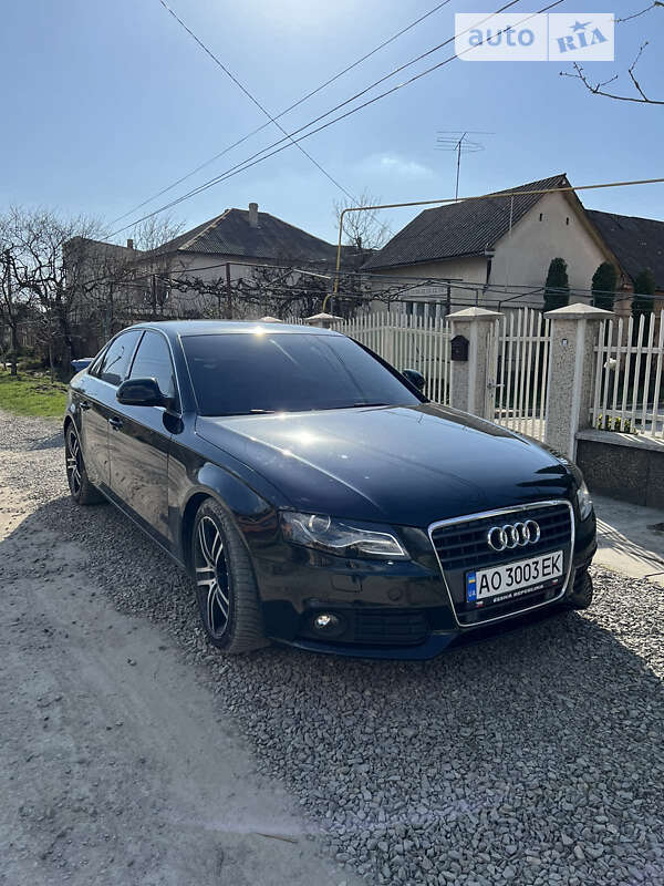 Седан Audi A4 2007 в Виноградове