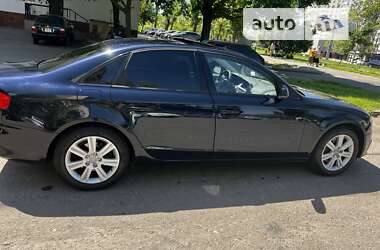 Седан Audi A4 2010 в Одесі