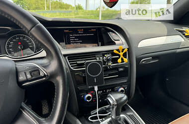 Седан Audi A4 2013 в Виннице