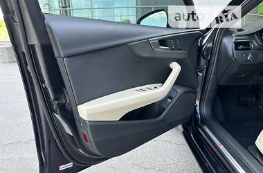 Седан Audi A4 2017 в Кривом Роге