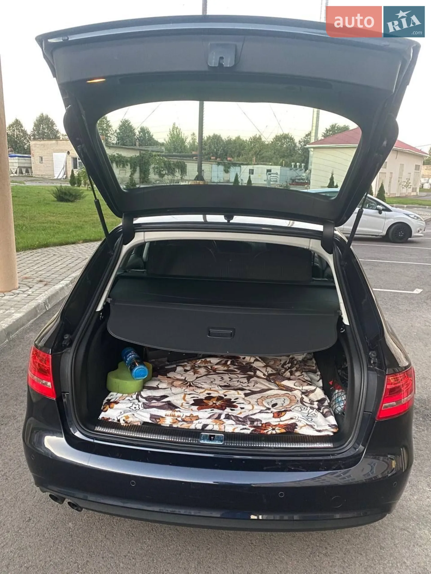 Audi A4 2013 VIN WAUZZZ8K2DA201726 фото оголошення 10 з 20