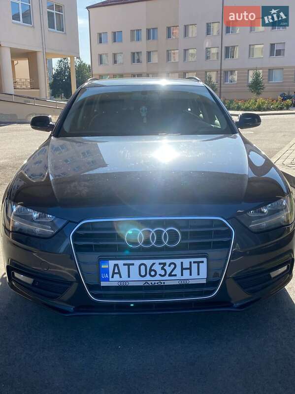 Универсал Audi A4 2013 в Демидовке