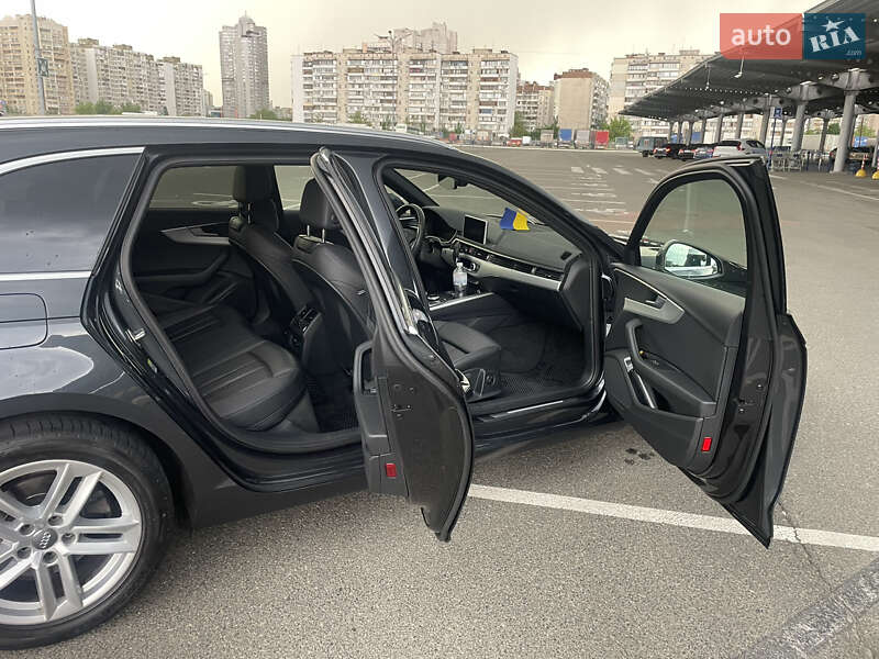 Универсал Audi A4 2018 в Киеве
