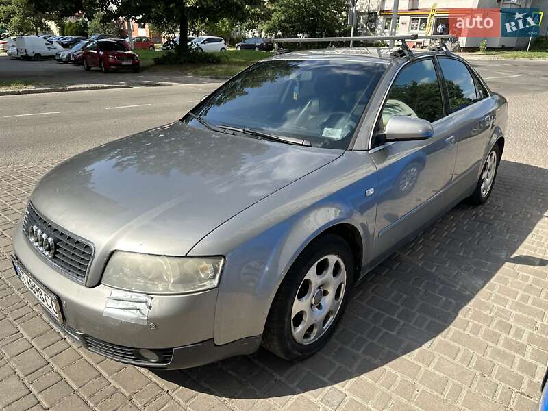 Седан Audi A4 2005 в Львове