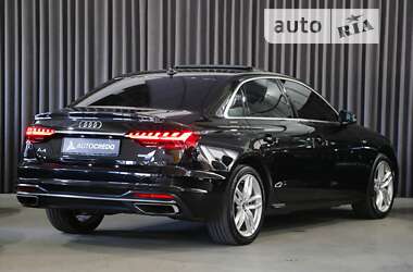 Седан Audi A4 2019 в Киеве