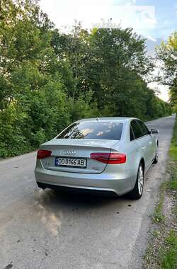 Седан Audi A4 2013 в Гайсине