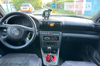 Универсал Audi A4 1998 в Чернигове