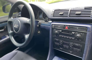 Седан Audi A4 2001 в Миколаєві