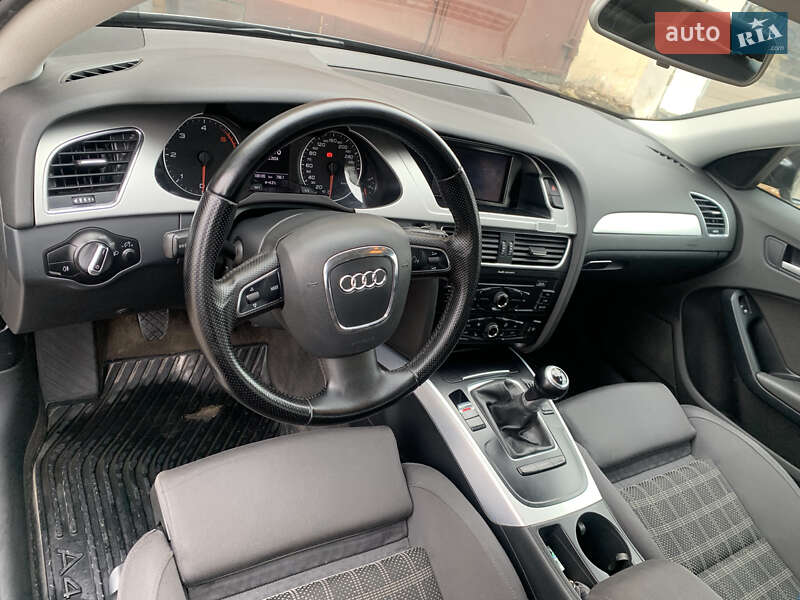 Універсал Audi A4 2010 в Полтаві