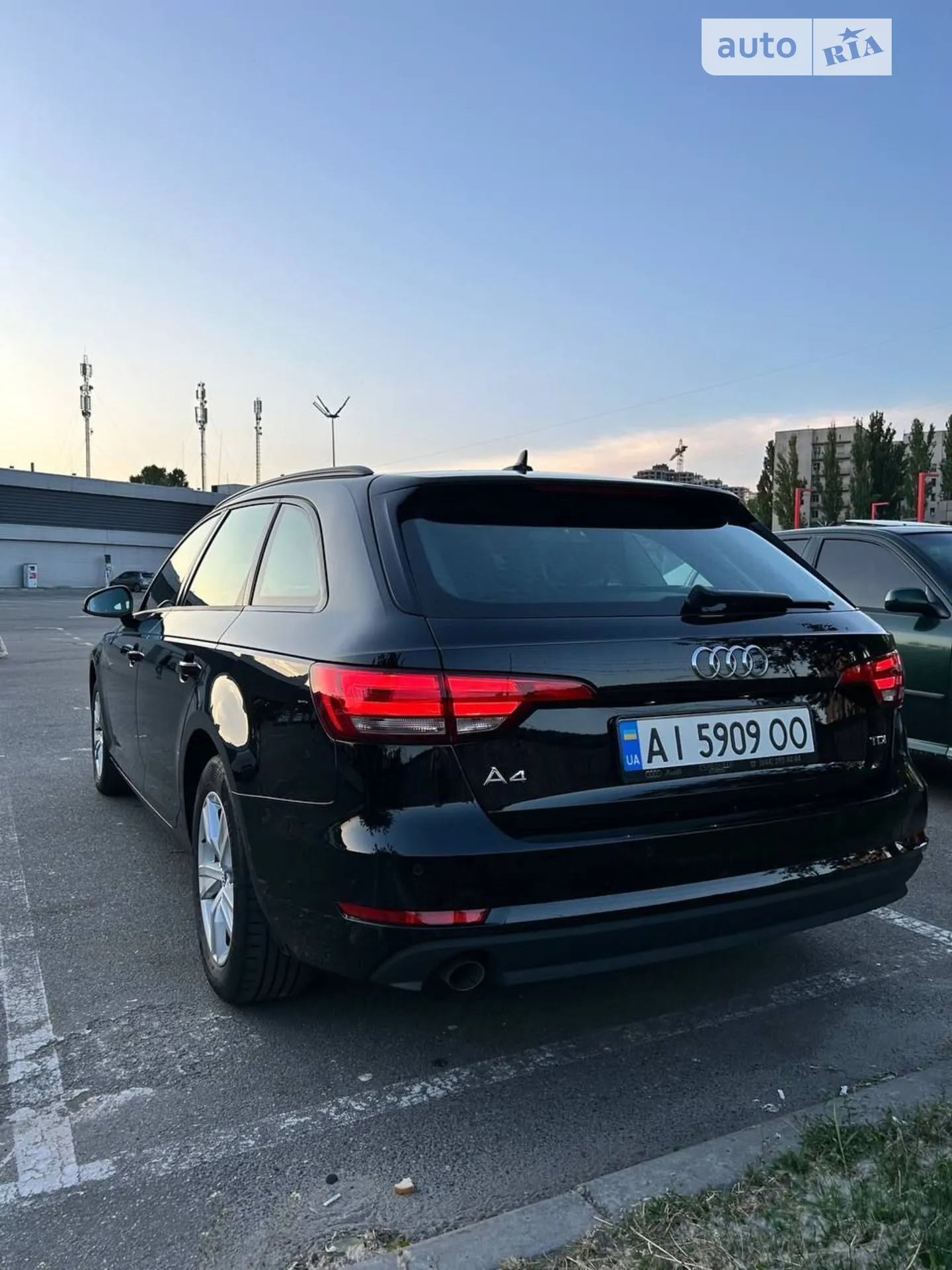 2017 Audi A4 - мініатюра 2