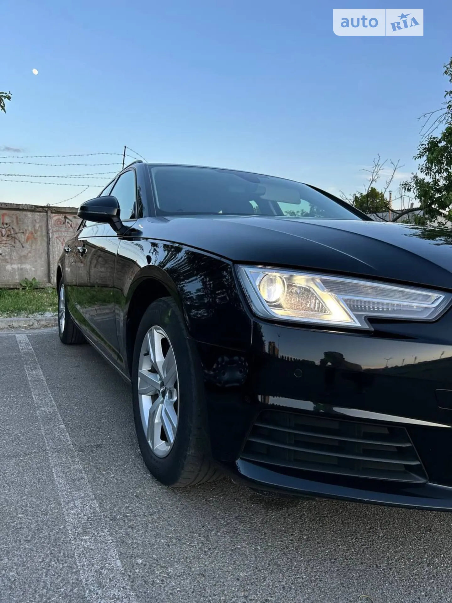 2017 Audi A4 - мініатюра 3