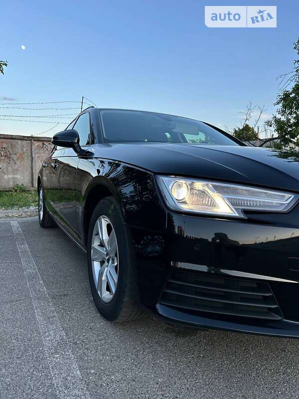 Универсал Audi A4 2017 в Киеве фото 3 Универсал Audi A4 2017 в Киеве