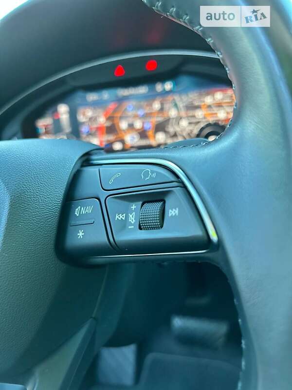Универсал Audi A4 2017 в Киеве