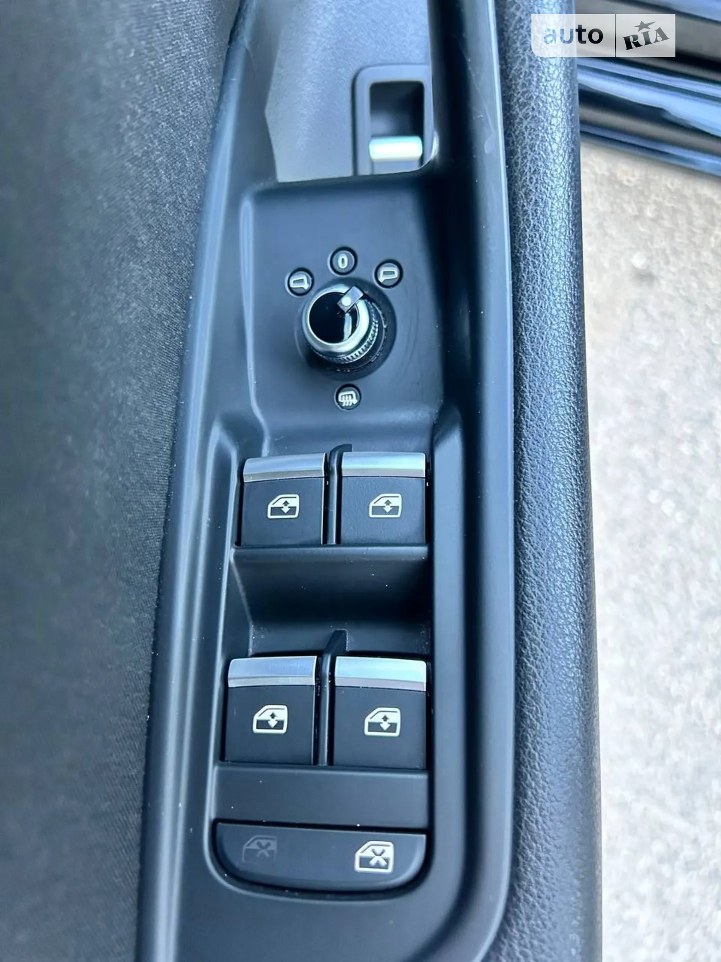 2017 Audi A4 - мініатюра 25
