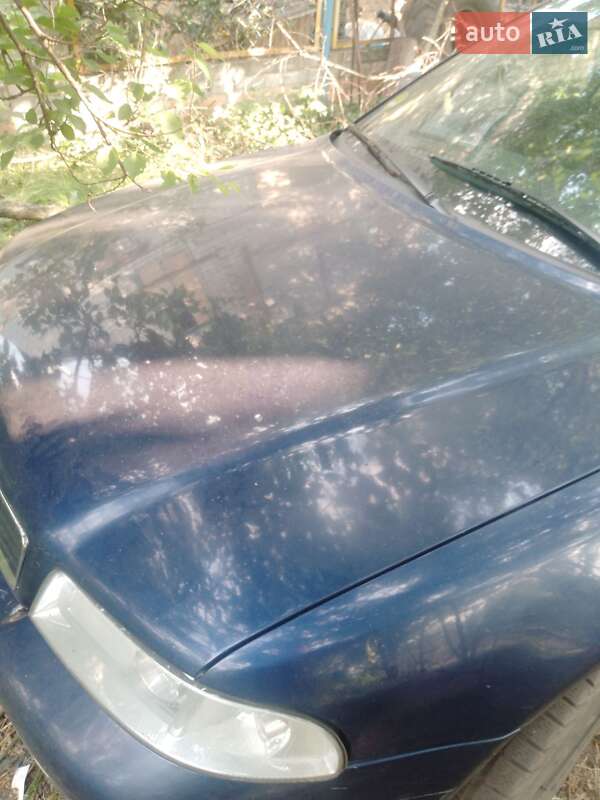 Универсал Audi A4 2000 в Лимане