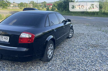 Седан Audi A4 2002 в Надвірній