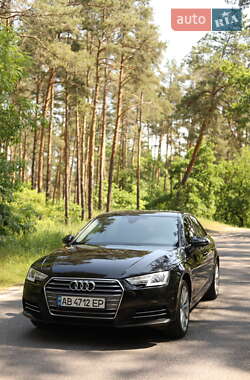 Седан Audi A4 2017 в 