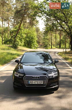 Седан Audi A4 2017 в 