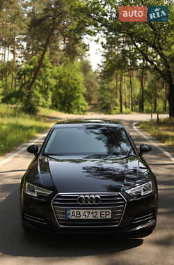 Седан Audi A4 2017 в 