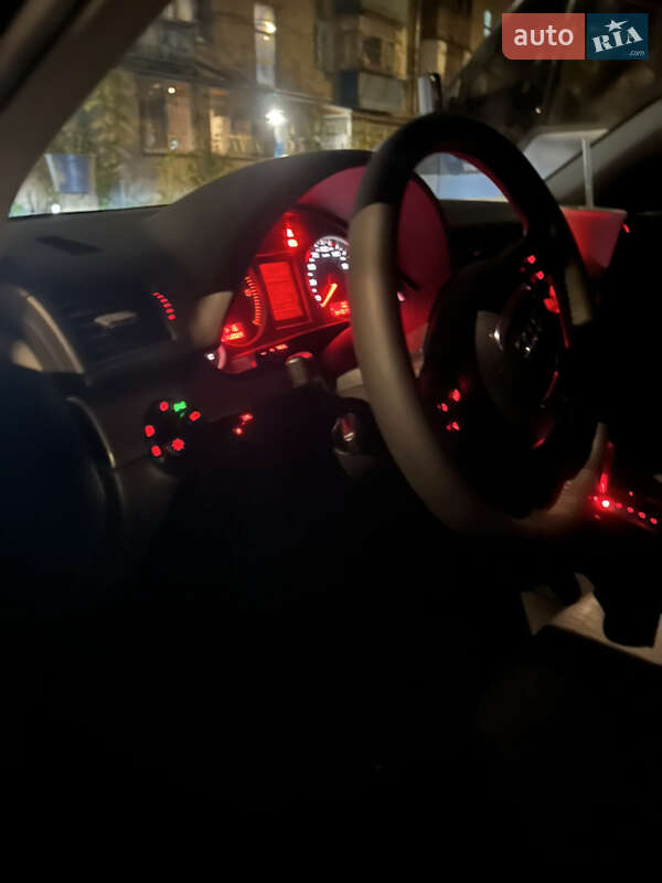 Универсал Audi A4 2005 в Одессе