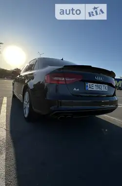 Audi A4 2015