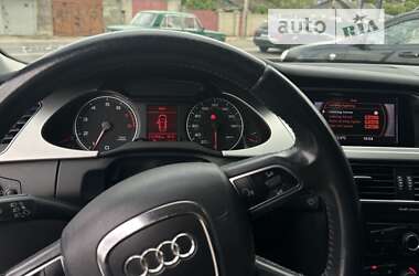 Седан Audi A4 2011 в Житомире