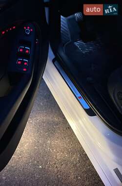 Седан Audi A4 2014 в Одессе
