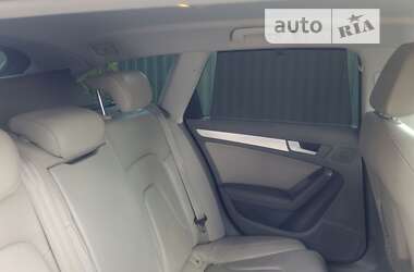 Универсал Audi A4 2011 в Тысменице