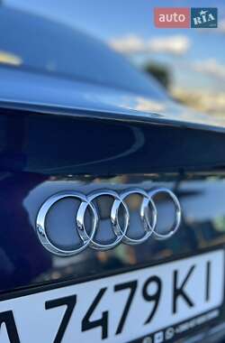 Седан Audi A4 2013 в 