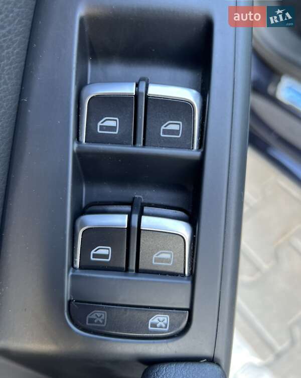 Седан Audi A4 2013 в Киеве фото 50 Седан Audi A4 2013 в Киеве